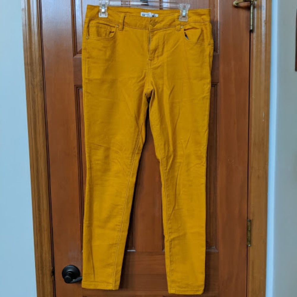 Artisan NY mustard jeans 10